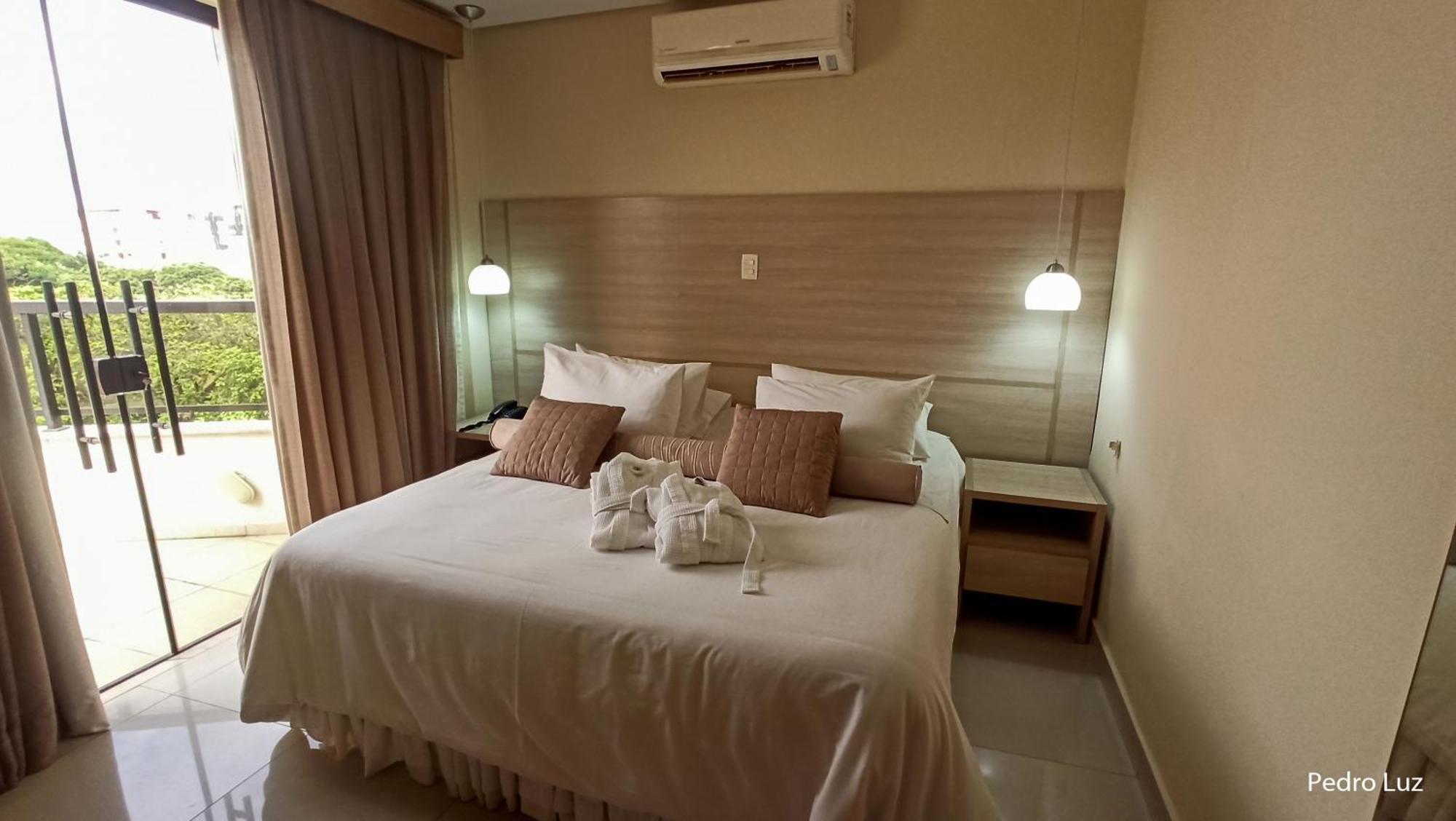 River Park Hotel 雷森迪 外观 照片